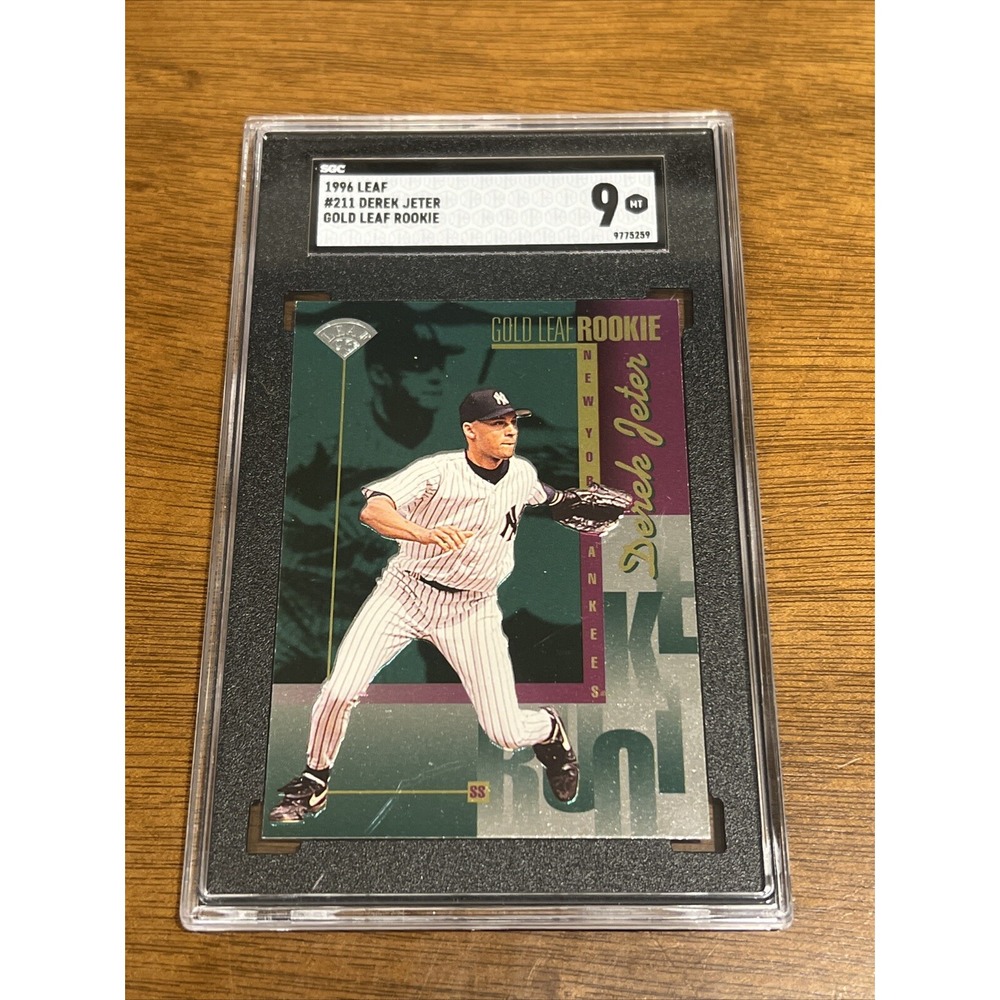 Derek Jeter 1996 Leaf #211 Gold Leaf Rookie SGC 9 New York Yankees Rookie Card